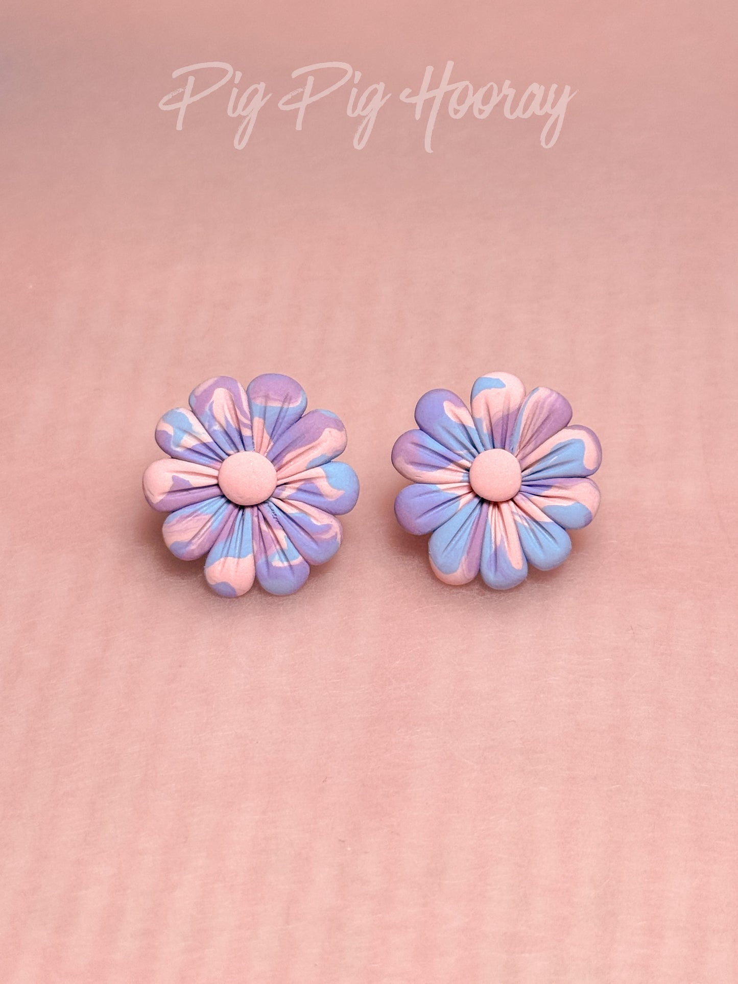 Pink Purple Blue Rainbow Ugly Daisy