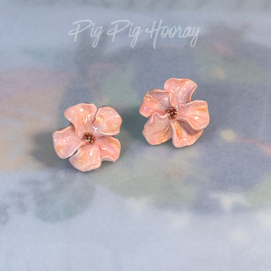 Light Peach Ugly Flower