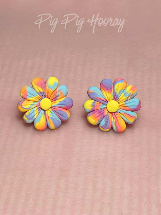 Pastel Rainbow Ugly Daisy