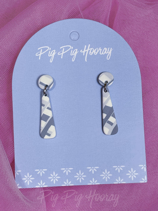 Grey Checkered Dangle 3