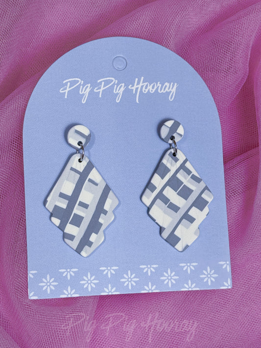 Grey Checkered Dangle 1